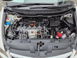 2011 Honda Civic VTi-L 8th Gen MY11 WHITE