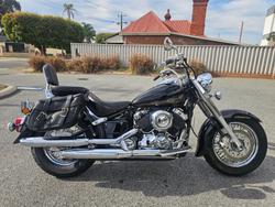 Yamaha XVS650A Vstar Classic