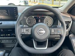 2025 Nissan X-TRAIL ST-L 2WD