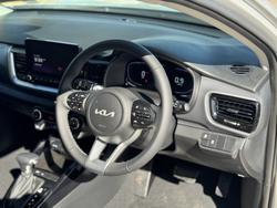 2024 Kia
Stonic Sport