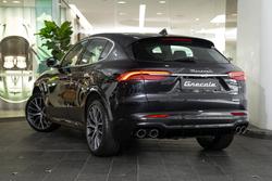 2025 Maserati Grecale 300 HP 4WD NERO TEMPESTA-408