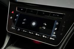 2025 Maserati Grecale MODENA 330HP HYBRID Bianco Banchisa-240