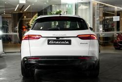 2025 Maserati Grecale MODENA 330HP HYBRID Bianco Banchisa-240