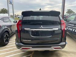 2024 MITSUBISHI Pajero Sport GLS