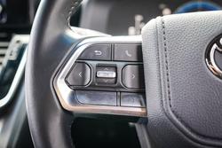 2025 Toyota LANDCRUISER GXL