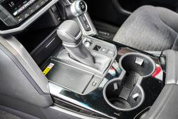 2025 Toyota LANDCRUISER GXL