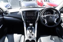 2017 Mitsubishi Pajero Sport Exceed