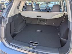 2026 NISSAN X-TRAIL TI