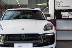 2024 Porsche Macan T