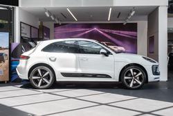 2024 Porsche Macan T