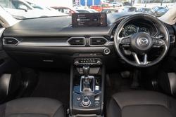 2022 Mazda
CX-5 G25 Maxx Sport
