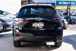 2022 Mazda
CX-5 G25 Maxx Sport