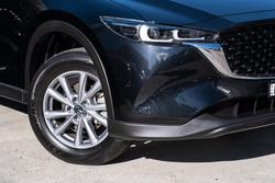 2022 Mazda
CX-5 G25 Maxx Sport