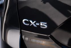 2022 Mazda
CX-5 G25 Maxx Sport