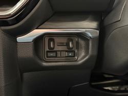 2025 Ford
Everest Sport