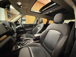 2017 MINI COUNTRYMAN COOPER