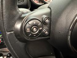 2017 MINI COUNTRYMAN COOPER