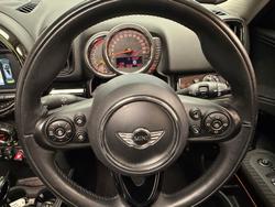 2017 MINI COUNTRYMAN COOPER