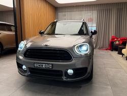 2017 MINI COUNTRYMAN COOPER