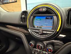 2017 MINI COUNTRYMAN COOPER
