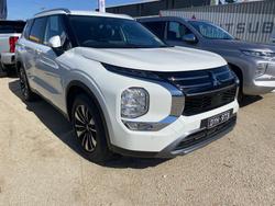 2025 MITSUBISHI Outlander LS