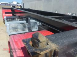 2004 Freighter Two Axle Dog Skel