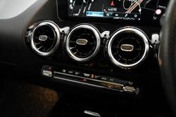 2020 Mercedes-Benz B-Class B180
