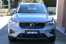 2024 Volvo
XC40 Ultra B4 Bright