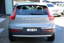 2024 Volvo
XC40 Ultra B4 Bright