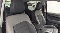 2025 VOLKSWAGEN AMAROK STYLE