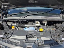 2025 RENAULT TRAFIC LWB