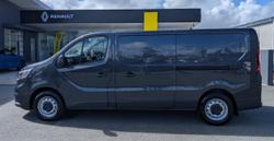 2025 RENAULT TRAFIC LWB