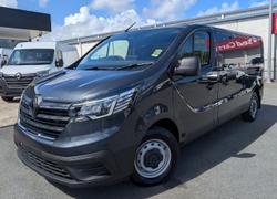 2025 RENAULT TRAFIC LWB