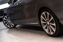 2016 MERCEDES-BENZ C250