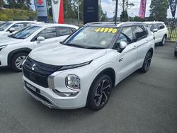 2025 MITSUBISHI Outlander EXCEED TOURER