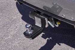 2025 Isuzu
MU-X LS-T