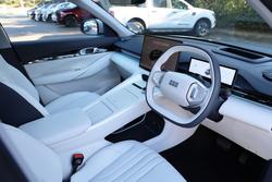 2025 Geely
Ex5
