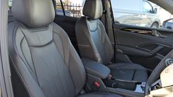 2026 VOLKSWAGEN Tiguan R-LINE