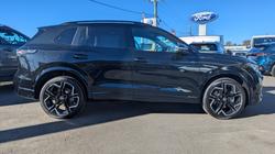 2026 VOLKSWAGEN Tiguan R-LINE