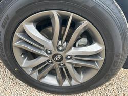 2014 Hyundai
ix35 Elite