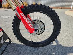 2026 Honda CRF450R MX DES NATIONS Red