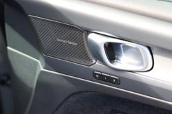 2026 Volvo XC40 Plus B4