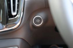 2026 Volvo XC40 Plus B4