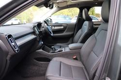 2026 Volvo XC40 Plus B4