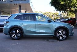 2025 Geely
Ex5