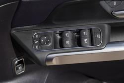 2021 Mercedes-Benz GLB-Class GLB200