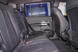 2021 Mercedes-Benz GLB-Class GLB200