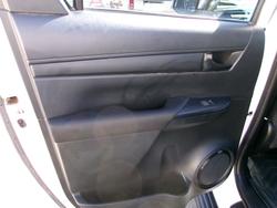 2022 Toyota
Hilux 4x4 Hilux 4x4 SR 2.8L T Diesel Automatic Double Cab 2U76970 001