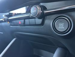 2025 Mazda 3 G20 Evolve
