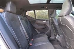 2021 Volvo XC40 T5 R-Design